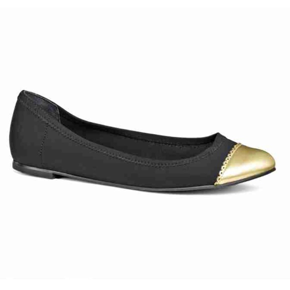 NIB Black/Gold Toe Stretch Comfy Chic Flats - Picture 5 of 8